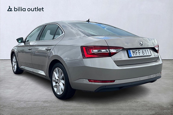 Skoda Superb 4 of 30