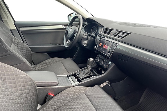 Skoda Superb 25 of 30