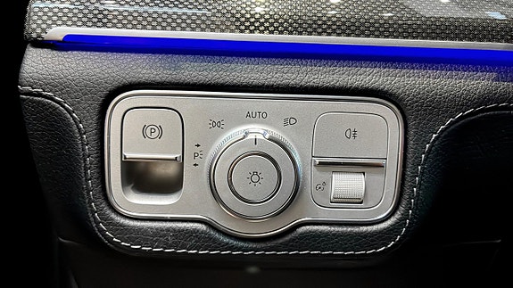 Mercedes-Benz GLE450 24 of 26