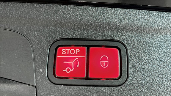 Mercedes-Benz GLE450 7 of 26
