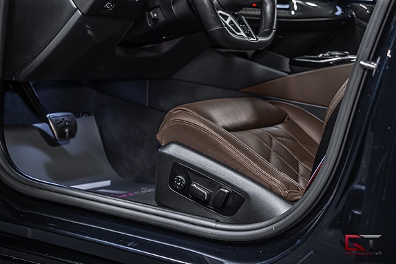 BMW 530e 15 of 22