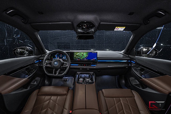 BMW 530e 16 of 22