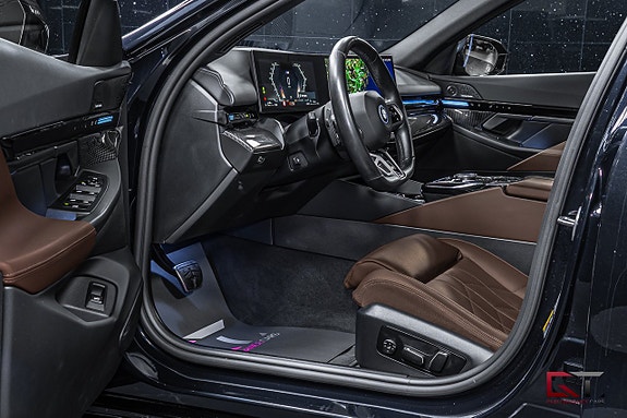 BMW 530e 8 of 22
