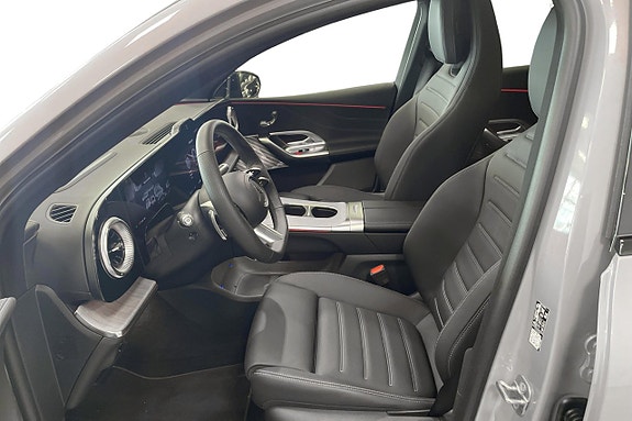 Mercedes-Benz GLC300 de 11 of 13