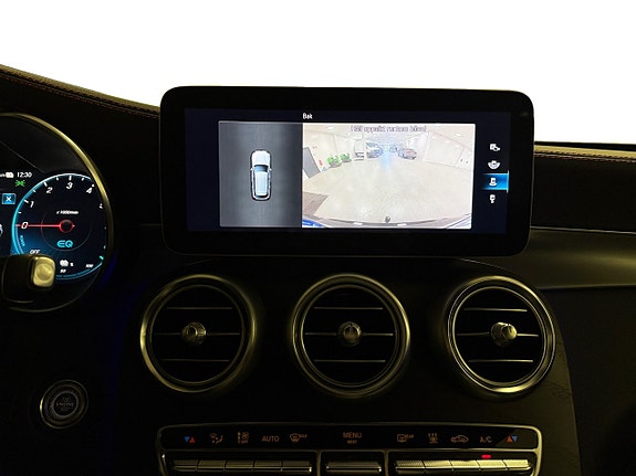 Mercedes-Benz GLC300 de 15 of 20