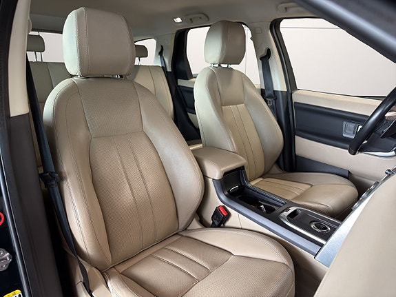 Land Rover Discovery Sport 11 of 24