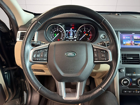 Land Rover Discovery Sport 14 of 24