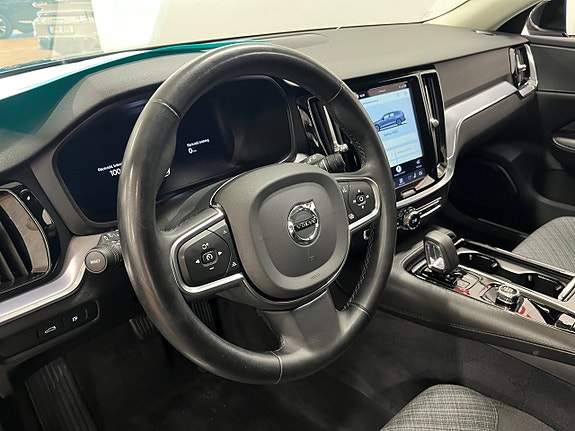 Volvo V60 14 of 22