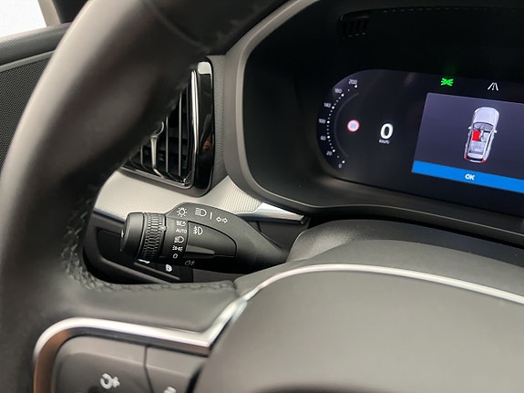Volvo XC60 20 of 30