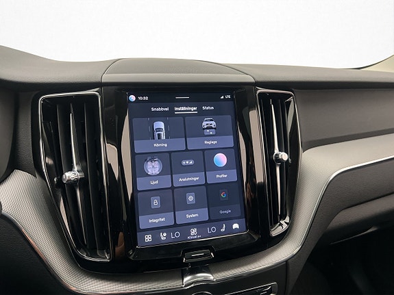 Volvo XC60 30 of 30