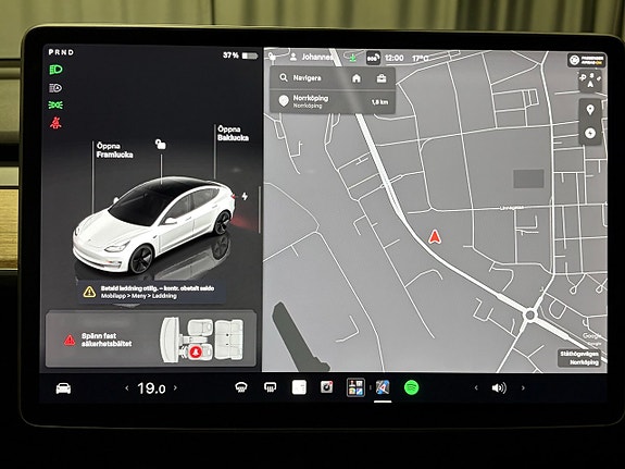Tesla Model 3 17 of 23