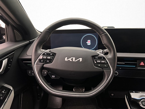 Kia EV6 12 of 30