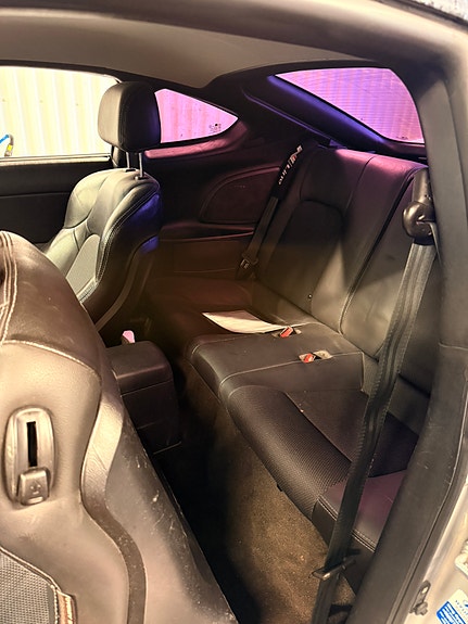 Hyundai Coupe 11 of 12