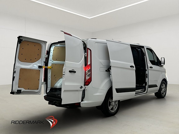Ford Transit Custom 10 of 30