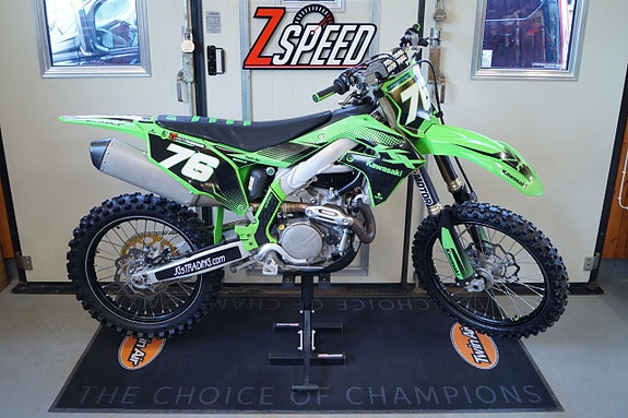 Kawasaki KX 450 4 of 7