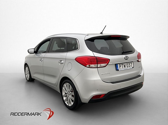 Kia Carens 8 of 30