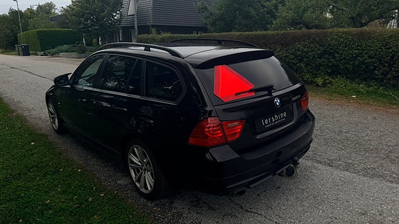 BMW 320xd 5 of 10