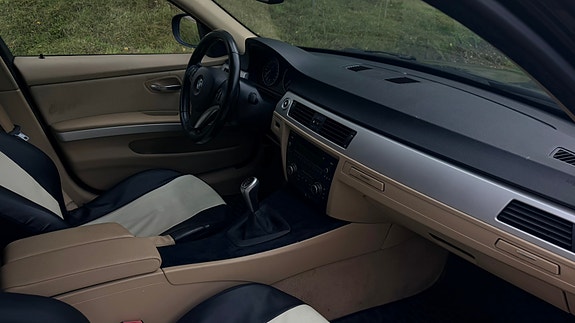 BMW 320xd 8 of 10