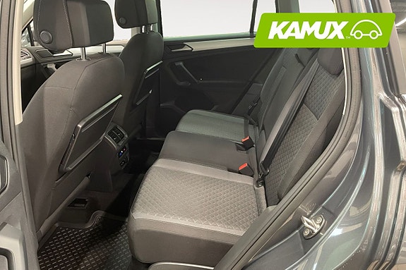 Volkswagen Tiguan 14 of 26