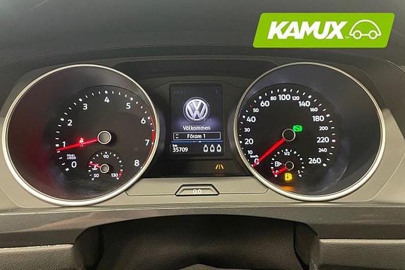 Volkswagen Tiguan 12 of 26