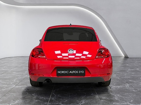 Volkswagen Beetle 5 of 20