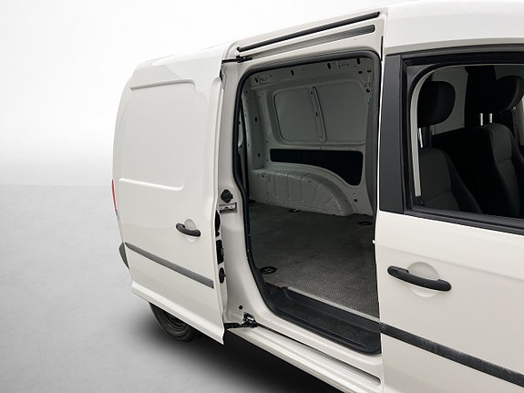 Volkswagen Caddy Maxi 11 of 29