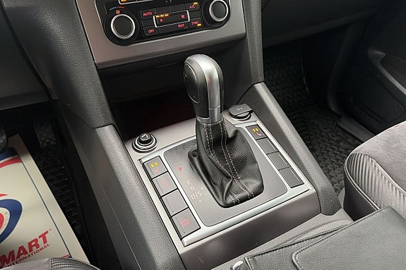 Volkswagen Amarok 15 of 25