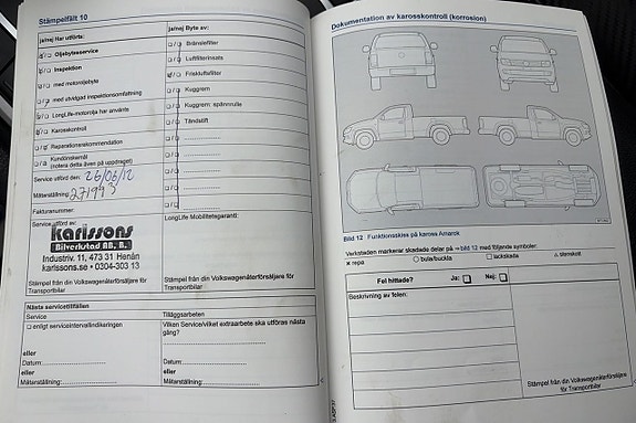 Volkswagen Amarok 25 of 25