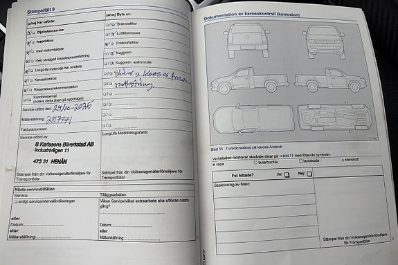 Volkswagen Amarok 24 of 25