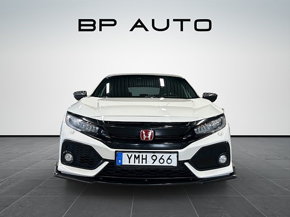 Honda Civic 3 of 26