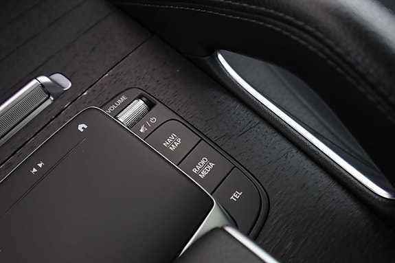 Mercedes-Benz GLE350 d 30 of 30