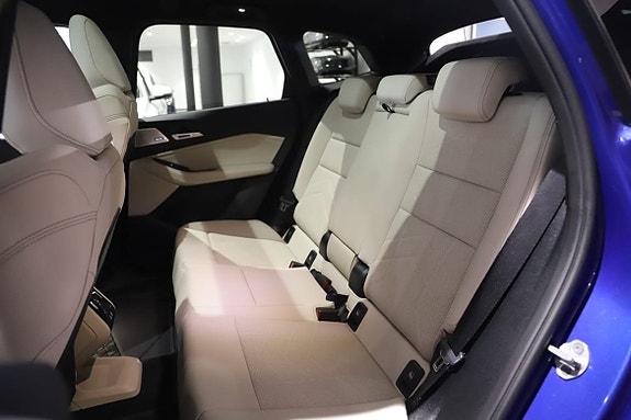 BMW 230e 14 of 16