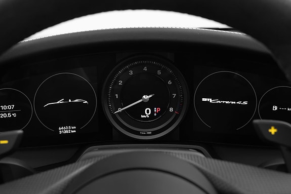 Porsche 911 18 of 30