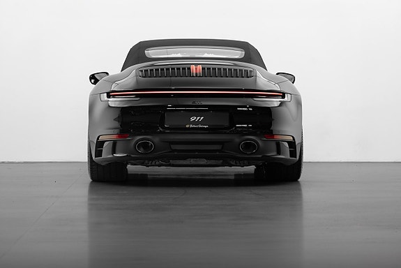 Porsche 911 6 of 30