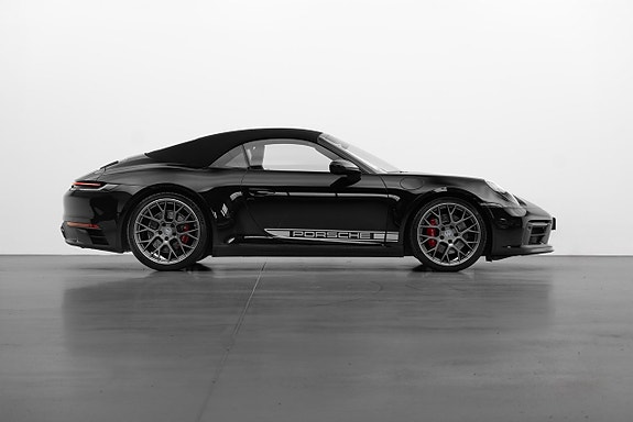Porsche 911 8 of 30