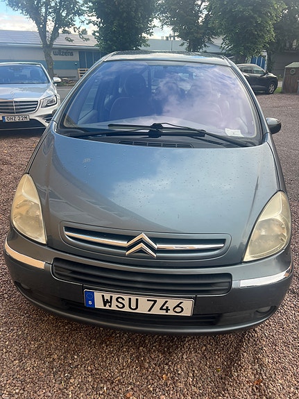 Citroen Xsara Picasso 4 of 6