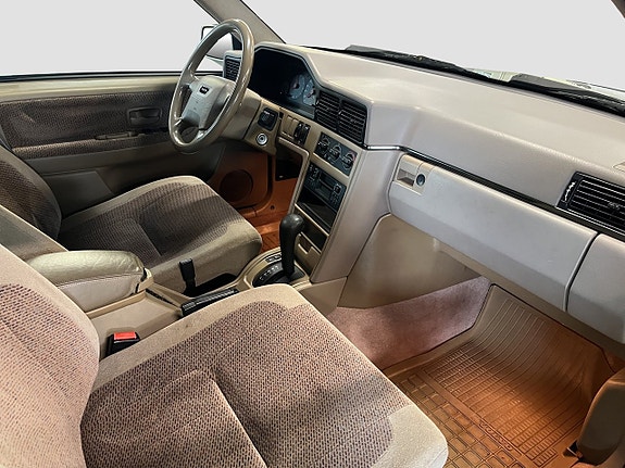 Volvo 960 16 of 24