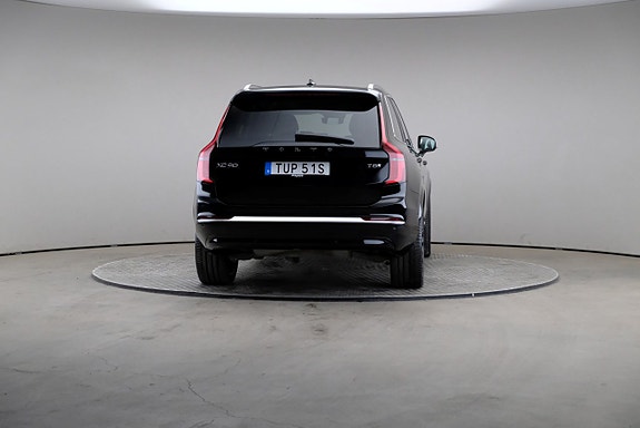 Volvo XC90 5 of 30