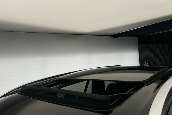 Volvo XC90 21 of 30