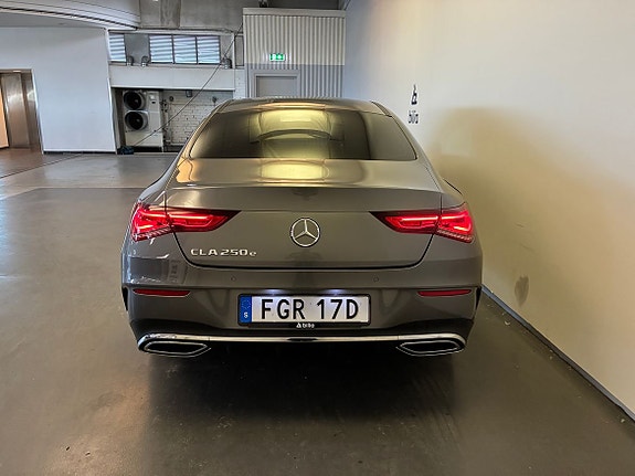 Mercedes-Benz CLA250 e 7 of 16