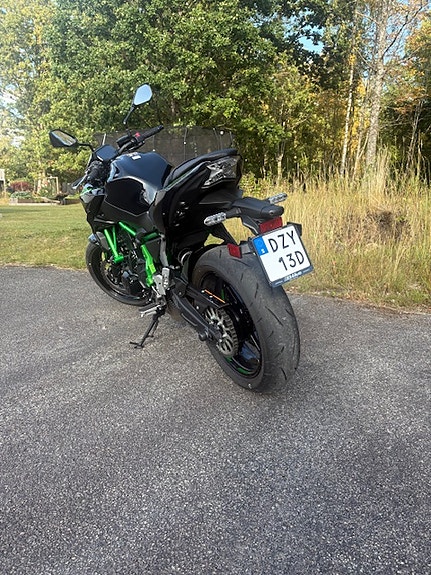 Kawasaki Z650 3 of 13
