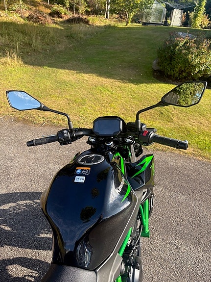 Kawasaki Z650 6 of 13