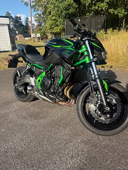 Kawasaki Z650 5 of 13