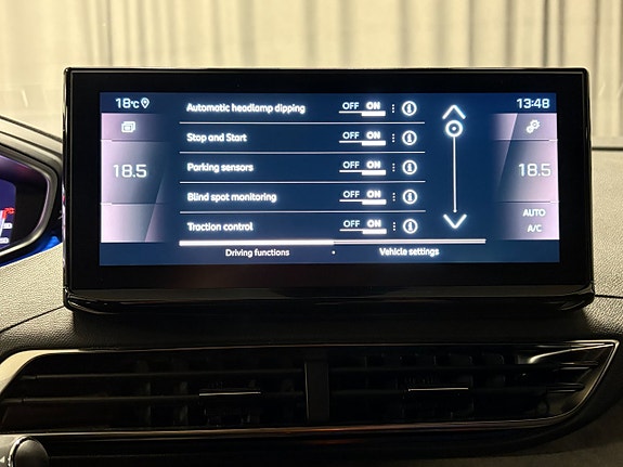 Peugeot 3008 14 of 17