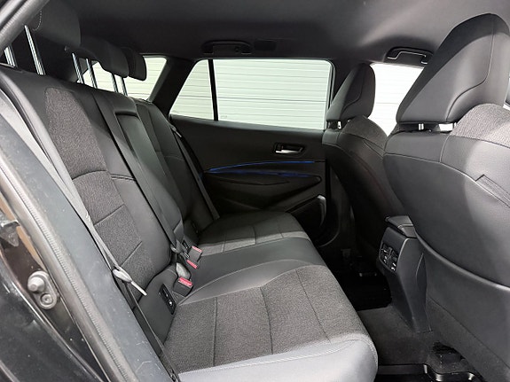 Toyota Corolla 19 of 19
