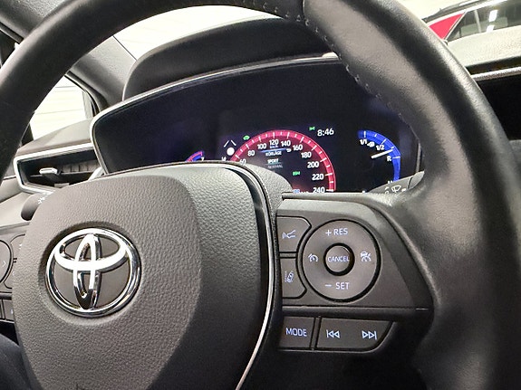 Toyota Corolla 15 of 19