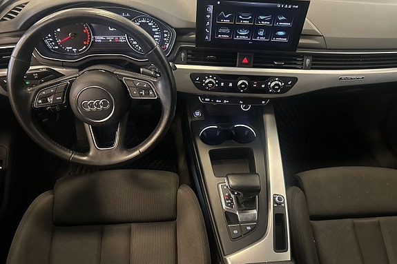 Audi A4 16 of 30