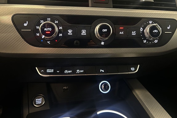 Audi A4 26 of 30