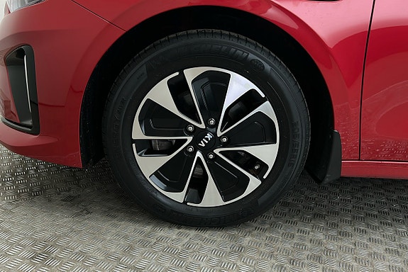 Kia Ceed 12 of 21