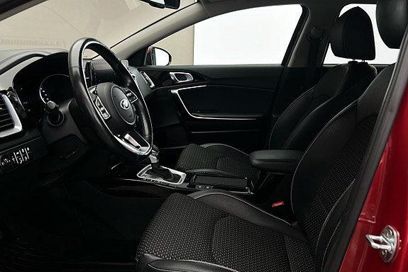 Kia Ceed 10 of 21